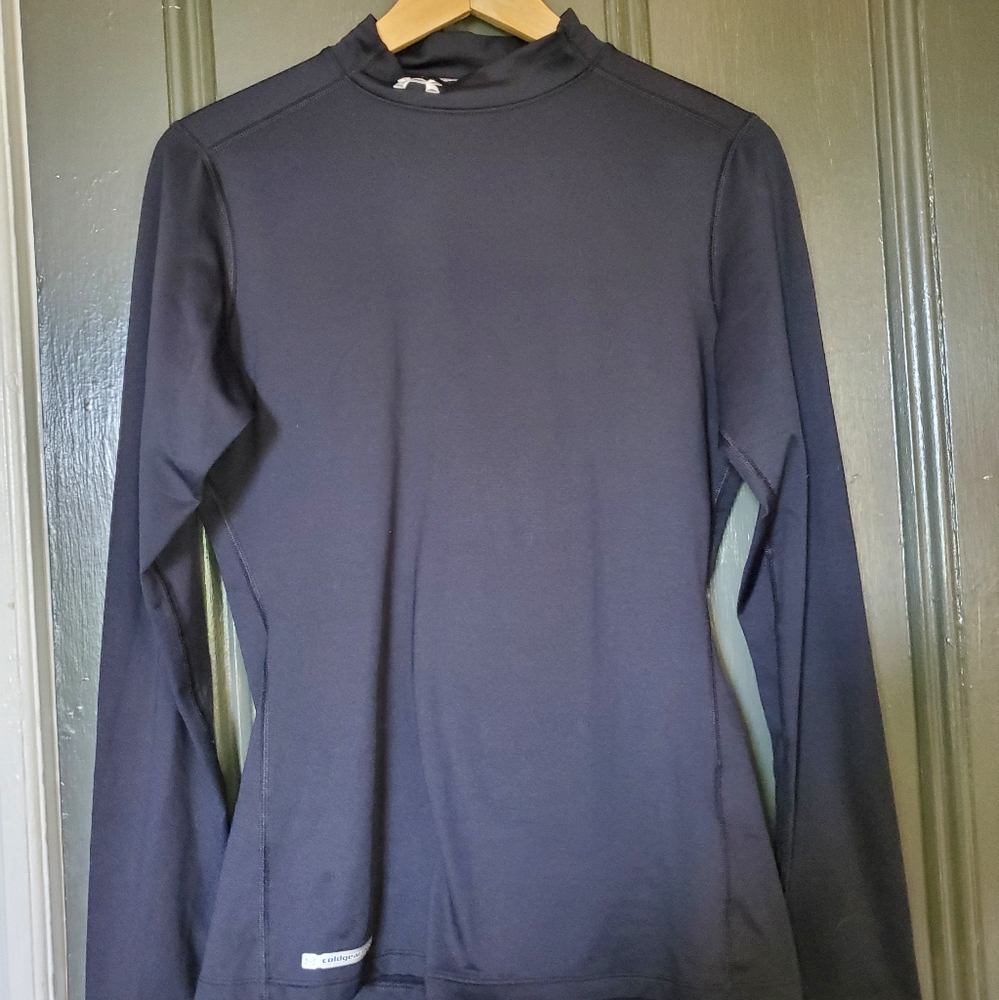 Under Armor Cold Gear mock turtleneck long sleeve shirt